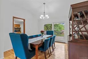 224 Willow Dr, Briarcliff Manor, NY 10510 - Photo 10