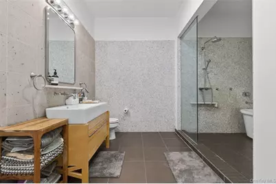 27-28 Thomson Avenue #250, Long Island City, NY 11101 - Photo 18