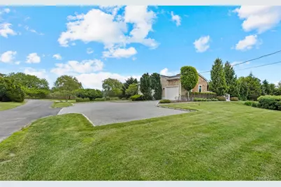 58 Bayfield Lane, Westhampton Beach, NY 11978 - Photo 2