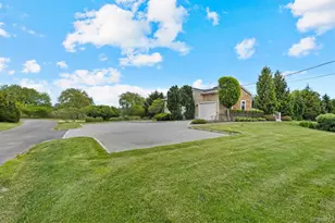 58 Bayfield Ln, Westhampton Beach, NY 11978 - Photo 2