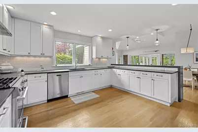 58 Bayfield Lane, Westhampton Beach, NY 11978 - Photo 8