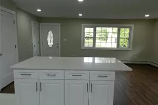48 Rockaway Dr, Sound Beach, NY 11789 - Photo 8