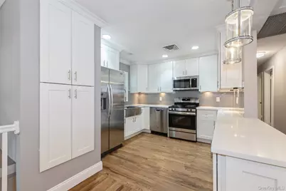 182 Smithtown Polk Boulevard, Centereach, NY 11720 - Photo 10