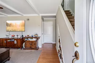30 Crag Ln, Levittown, NY 11756 - Photo 2