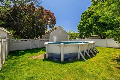 89 Lexington Avenue, Malverne, NY 11565 - Photo 28