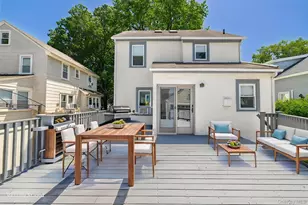 89 Lexington Ave, Malverne, NY 11565 - Photo 24