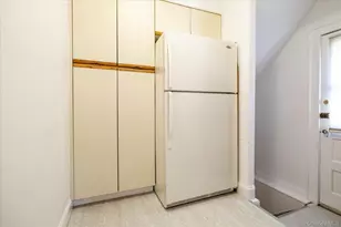89 Lexington Ave, Malverne, NY 11565 - Photo 14