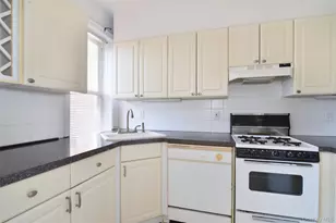 280 Bronxville Rd, Bronxville, NY 10708 - Photo 6