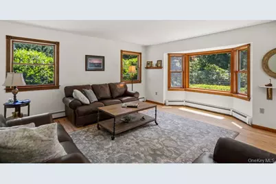 47 Lubber Street, Stony Brook, NY 11790 - Photo 12