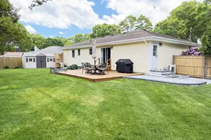 147 Hounslow Rd, Shirley, NY 11967 - Photo 24