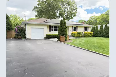 147 Hounslow Road, Shirley, NY 11967 - Photo 2