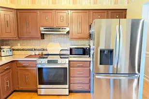 147 Hounslow Rd, Shirley, NY 11967 - Photo 10
