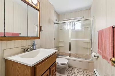 15 Willard Avenue, Farmingdale, NY 11735 - Photo 14