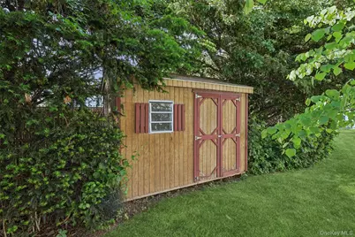 15 Willard Avenue, Farmingdale, NY 11735 - Photo 28