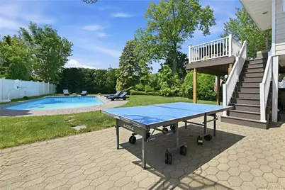 2998 Joyce Lane, Merrick, NY 11566 - Photo 22