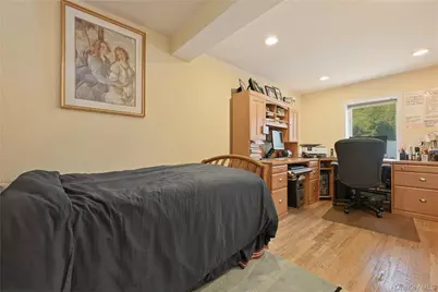 2998 Joyce Lane, Merrick, NY 11566 - Photo 20