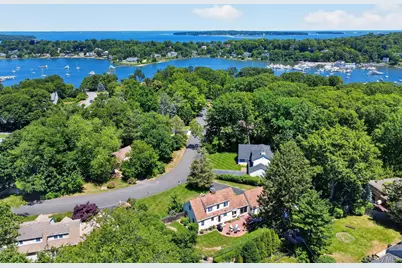 52 Cameron Drive, Huntington, NY 11743 - Photo 30