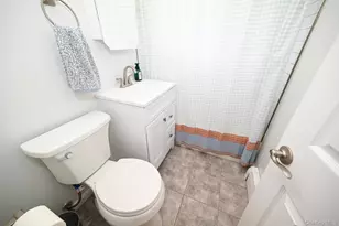 271 N Newbridge Rd, Levittown, NY 11756 - Photo 10