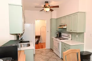 271 N Newbridge Rd, Levittown, NY 11756 - Photo 18