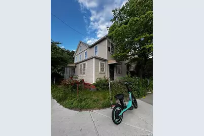 18502 Baisley Boulevard, Saint Albans, NY 11412 - Photo 2