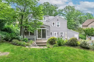 7 Cedar Ln, Glen Head, NY 11545 - Photo 30