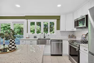 11 Arbutus Street, Putnam Valley, NY 10579 - Photo 4