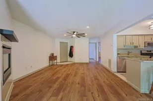 1103 Washington Green, New Windsor, NY 12553 - Photo 4