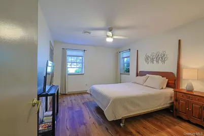 1103 Washington Green, New Windsor, NY 12553 - Photo 8