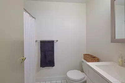 1103 Washington Green, New Windsor, NY 12553 - Photo 10
