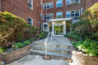 1234 Midland Avenue #1c, Bronxville, NY 10708 - Photo 2