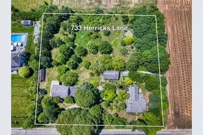 733 Herricks Lane, Jamesport, NY 11901 - Photo 16