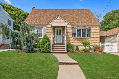 55 Fir Street, Valley Stream, NY 11580 - Photo 1