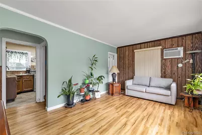 55 Fir Street, Valley Stream, NY 11580 - Photo 4