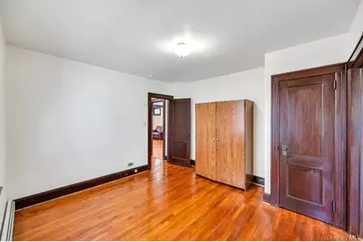 8343 261st Street, Glen Oaks, NY 11004 - Photo 16