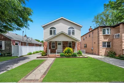 8343 261st Street, Glen Oaks, NY 11004 - Photo 2
