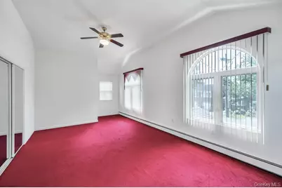8343 261st Street, Glen Oaks, NY 11004 - Photo 20