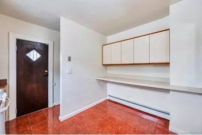 8343 261st Street, Glen Oaks, NY 11004 - Photo 12