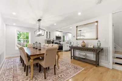 238 Woodlawn Avenue, Saint James, NY 11780 - Photo 10