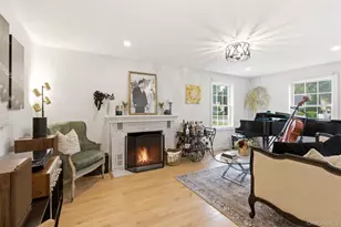 238 Woodlawn Ave, Saint James, NY 11780 - Photo 8