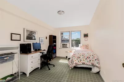 2711 Henry Hudson Parkway #7H, Bronx, NY 10463 - Photo 12