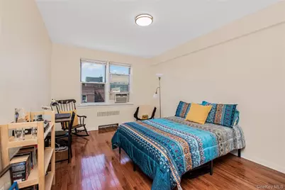 2711 Henry Hudson Parkway #7H, Bronx, NY 10463 - Photo 10