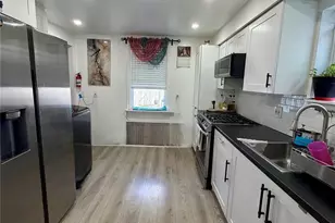 102-04 97th Ave, Ozone Park, NY 11416 - Photo 14