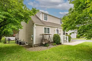 22 Oakbrook Rd, Ossining, NY 10562 - Photo 10