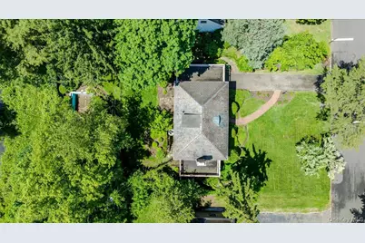 8 Parkside Drive, Great Neck, NY 11021 - Photo 28