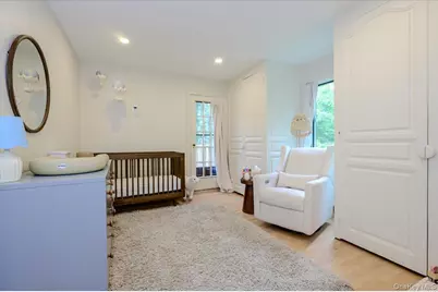 8 Parkside Drive, Great Neck, NY 11021 - Photo 20