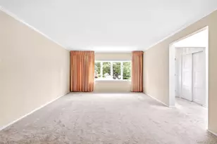 354 Terrace Ave, Garden City, NY 11530 - Photo 4