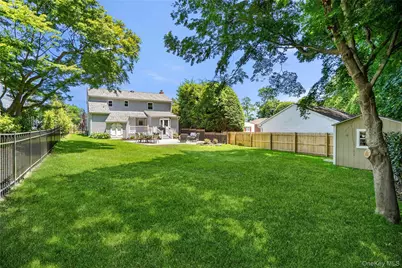 434 W Main Street, Huntington, NY 11743 - Photo 36