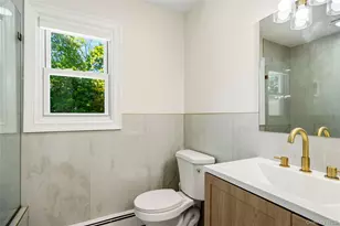 434 W Main St, Huntington, NY 11743 - Photo 30