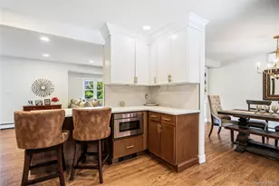 434 W Main St, Huntington, NY 11743 - Photo 14