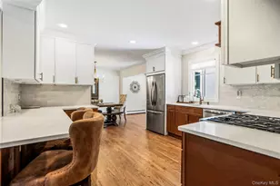 434 W Main St, Huntington, NY 11743 - Photo 16